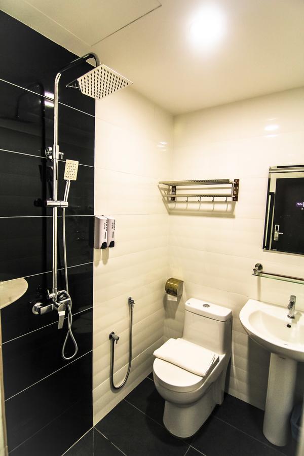 Hotel Lavender Senawang Серембан  Экстерьер фото