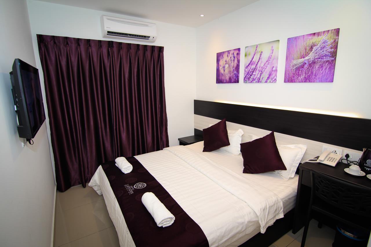 Hotel Lavender Senawang Серембан  Экстерьер фото